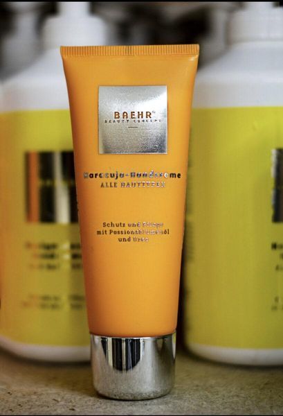 Крем для рук з маслом маракуйї та сечовиною (MARACUJA-HANDCREME) BAEHR 75 мл 11415 фото